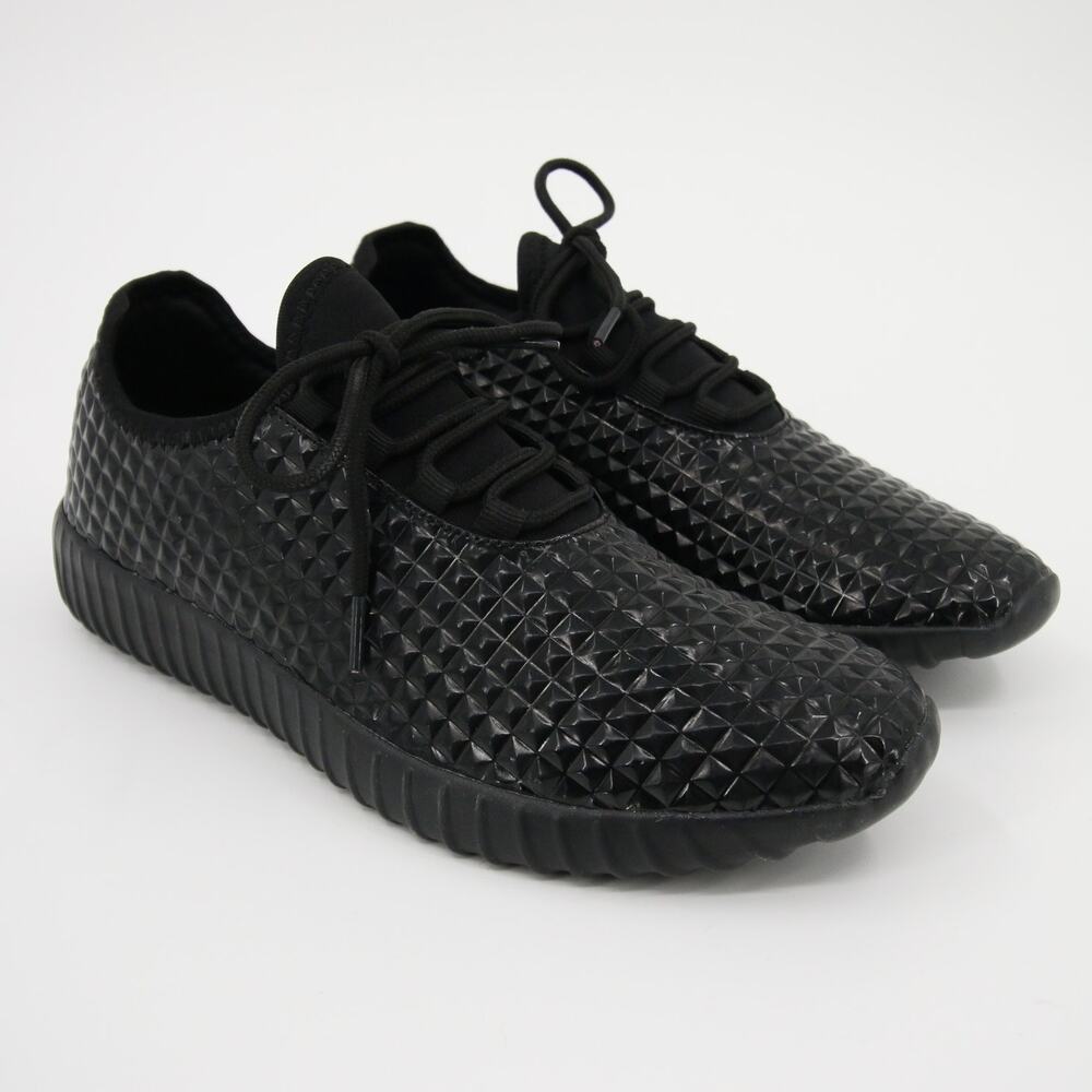 Cape Robbin Sneakers Black Studded Faux Leather Lace Up Embossed Lightweight 10